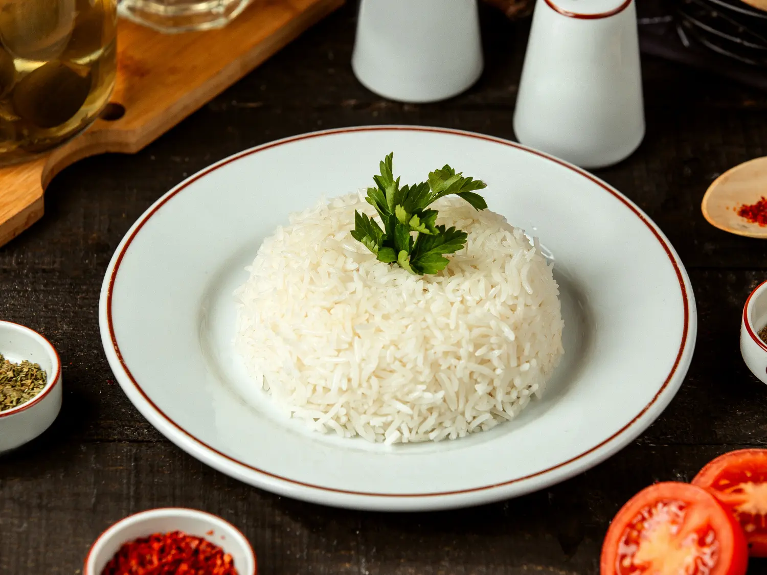 Bahan Pokok Putih dan Perannya dalam Keseimbangan Nutrisi