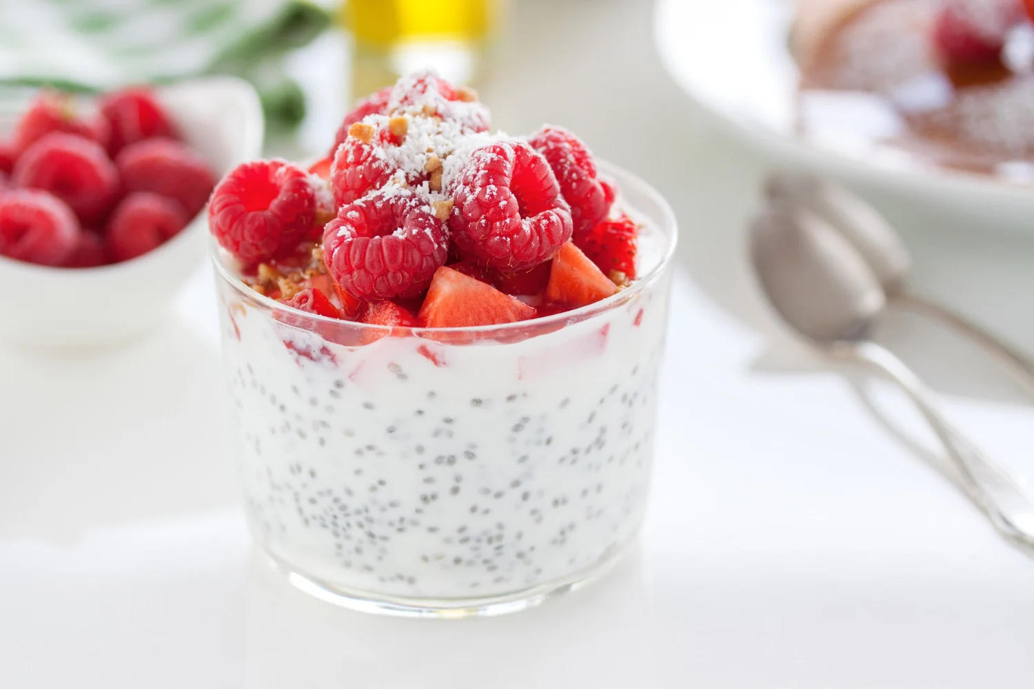 Chia Pudding Buah Naga Camilan Sehat Tinggi Serat dan Antioksidan
