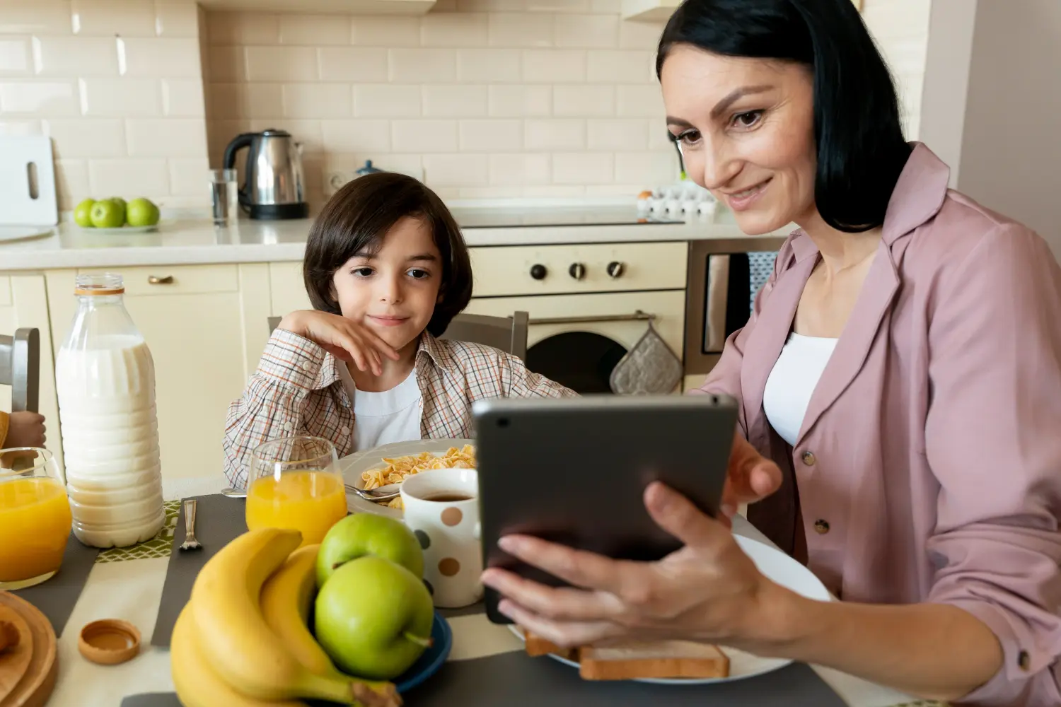 Tren Gaya Hidup Sehat Ibu Muda di Era Digital dan Tantangannya