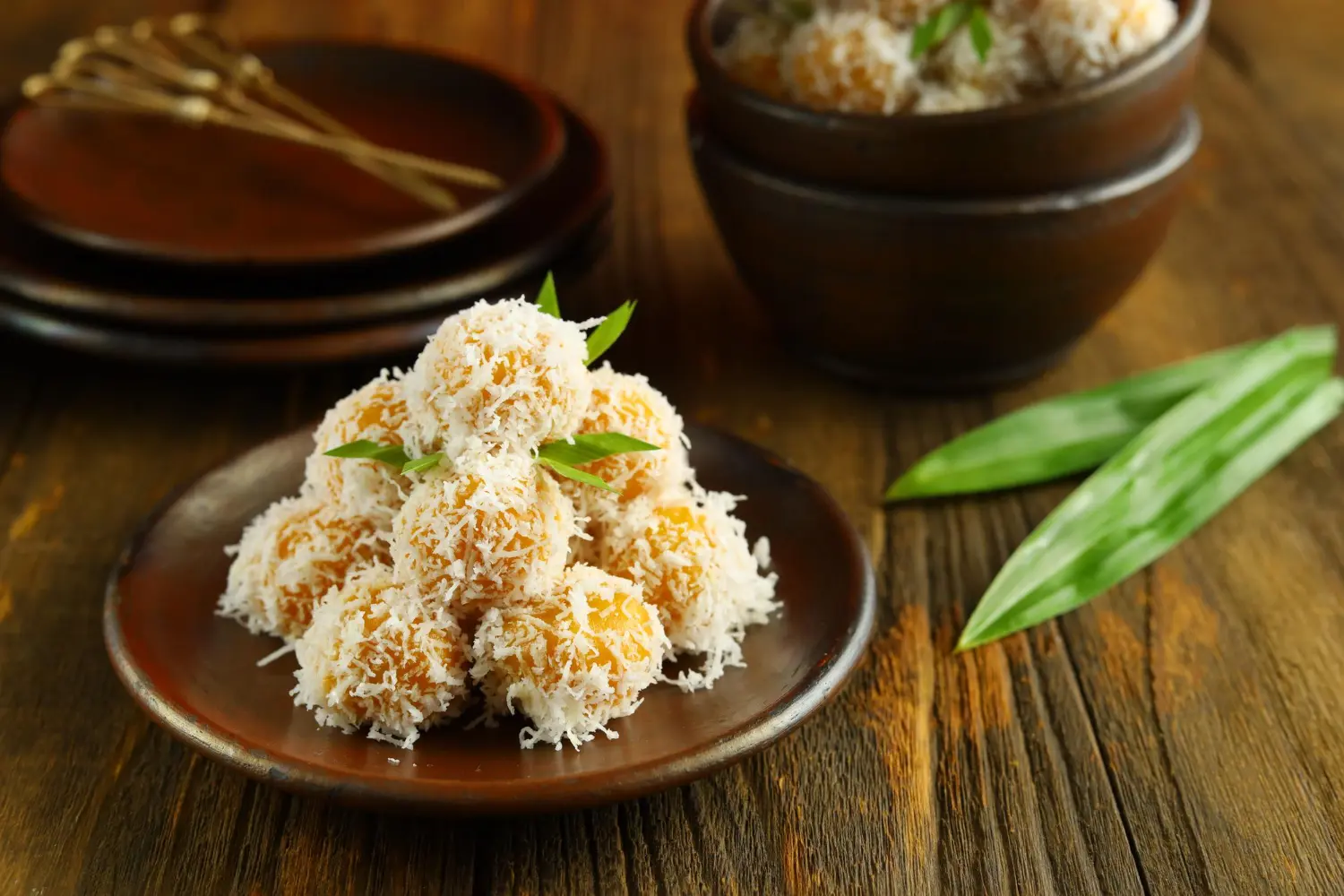 Klepon Isi Kurma Solusi Gula Alami untuk Keluarga Modern