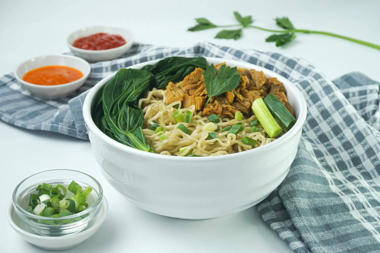 Ganti Mie Instan dengan 3 Resep Mie Sehat yang Tetap Murah dan Cepat