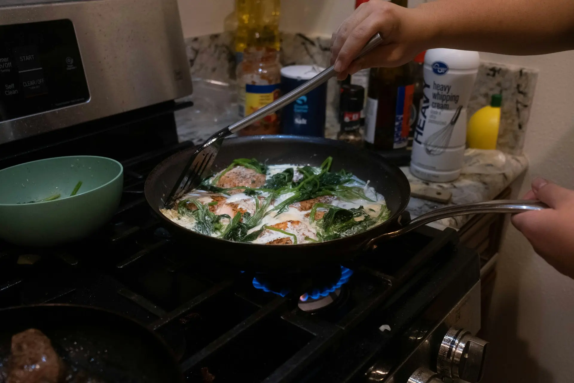 Strategi Modern Mommy dalam Mengelola Waktu Memasak agar Lebih Efisien