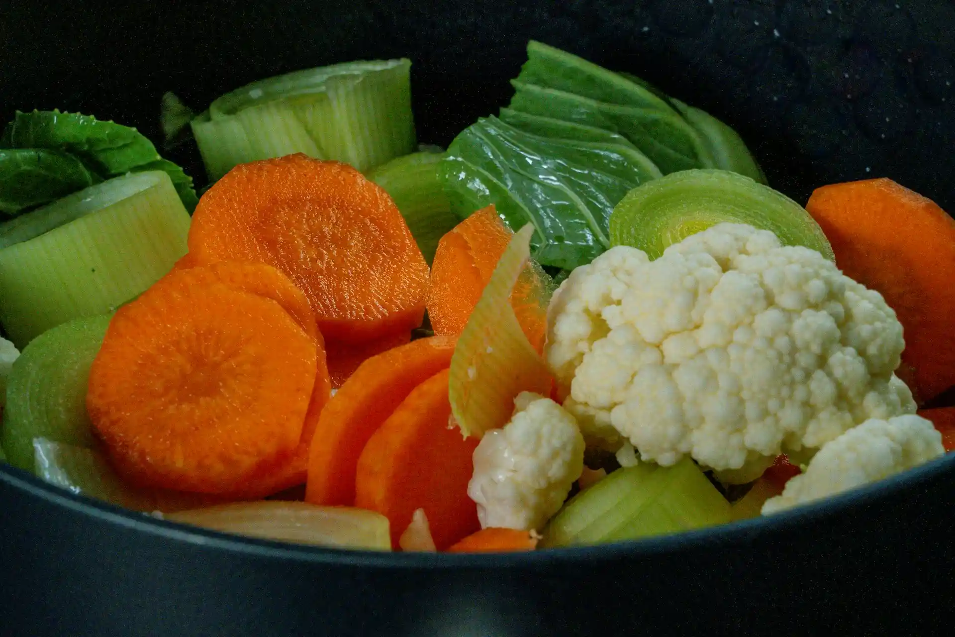Langkah Praktis Menjaga Nutrisi dalam Makanan saat Proses Memasak