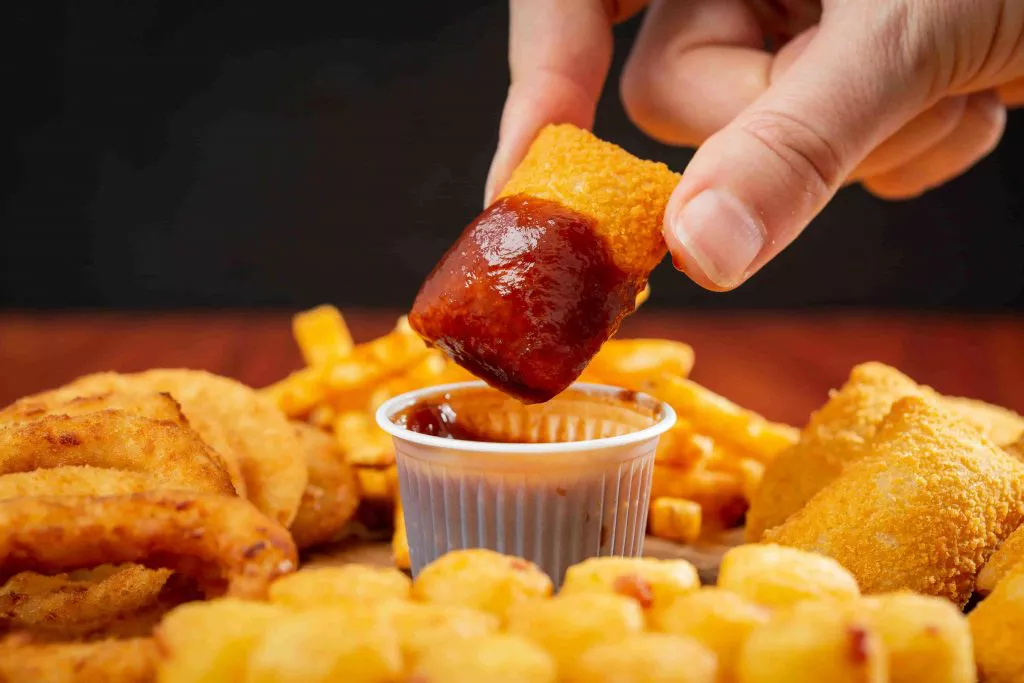 Teknik Deep Frying agar Gorengan Krispi, Menu Lezat untuk Berbuka Puasa