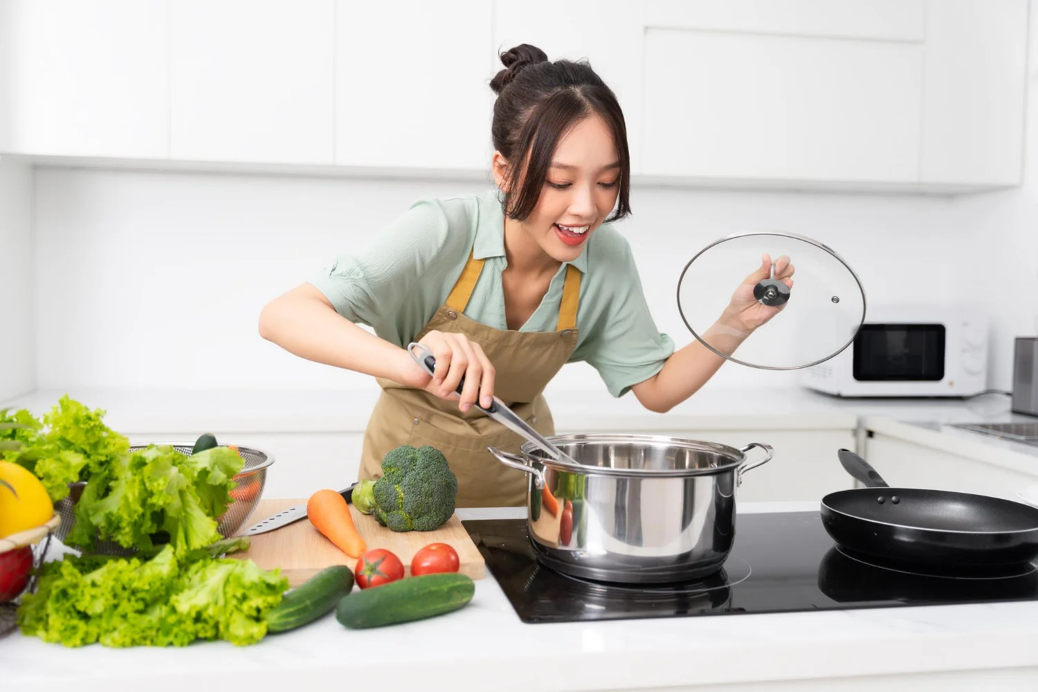 Cara Sederhana Membuat Kegiatan Memasak Jadi Momen Mindful