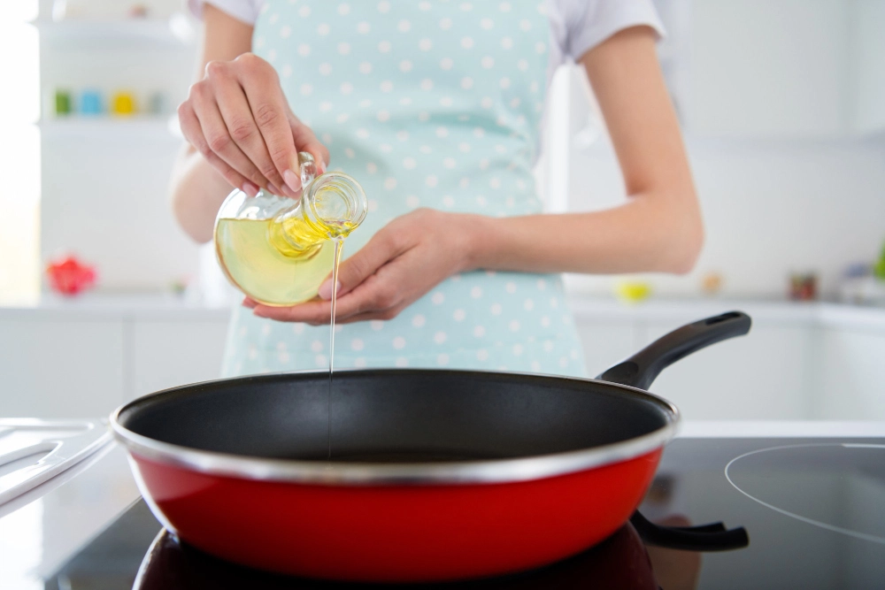 Minyak Goreng Berkualitas Tinggi: Seni Memasak Sehat untuk Ibu Muda