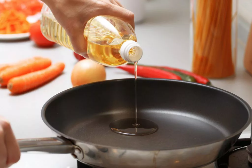 Pengaruh Pemanasan Berulang pada Minyak Goreng