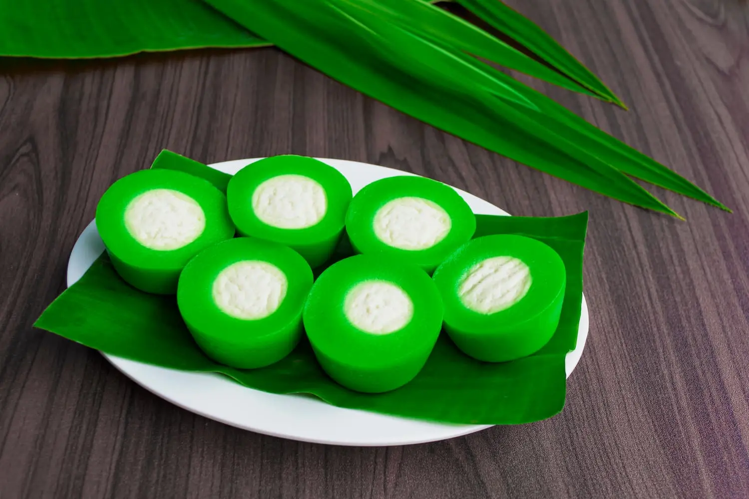 Kue Kue Tradisional Berbasis Protein Nabati