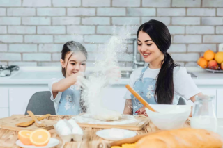 Menyelami Keajaiban Tepung Terigu Premium: Inspirasi Dapur untuk Ibu Muda