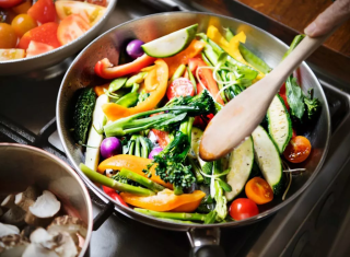 Tips Menumis Sayuran Hijau untuk Nutrisi Optimal