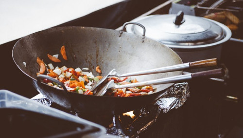 Mengapa Teknik Memasak Bisa Berpengaruh pada Kandungan Nutrisi dalam Makanan cover